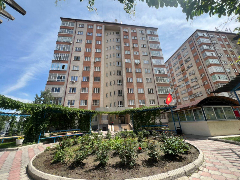 Срочно продаётся  1-комнатная квартира  в верхнем Джале.