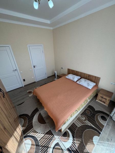 Продается коттедж в ЦО Палм Бич